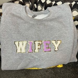 women’s custom wifey sweatshirt